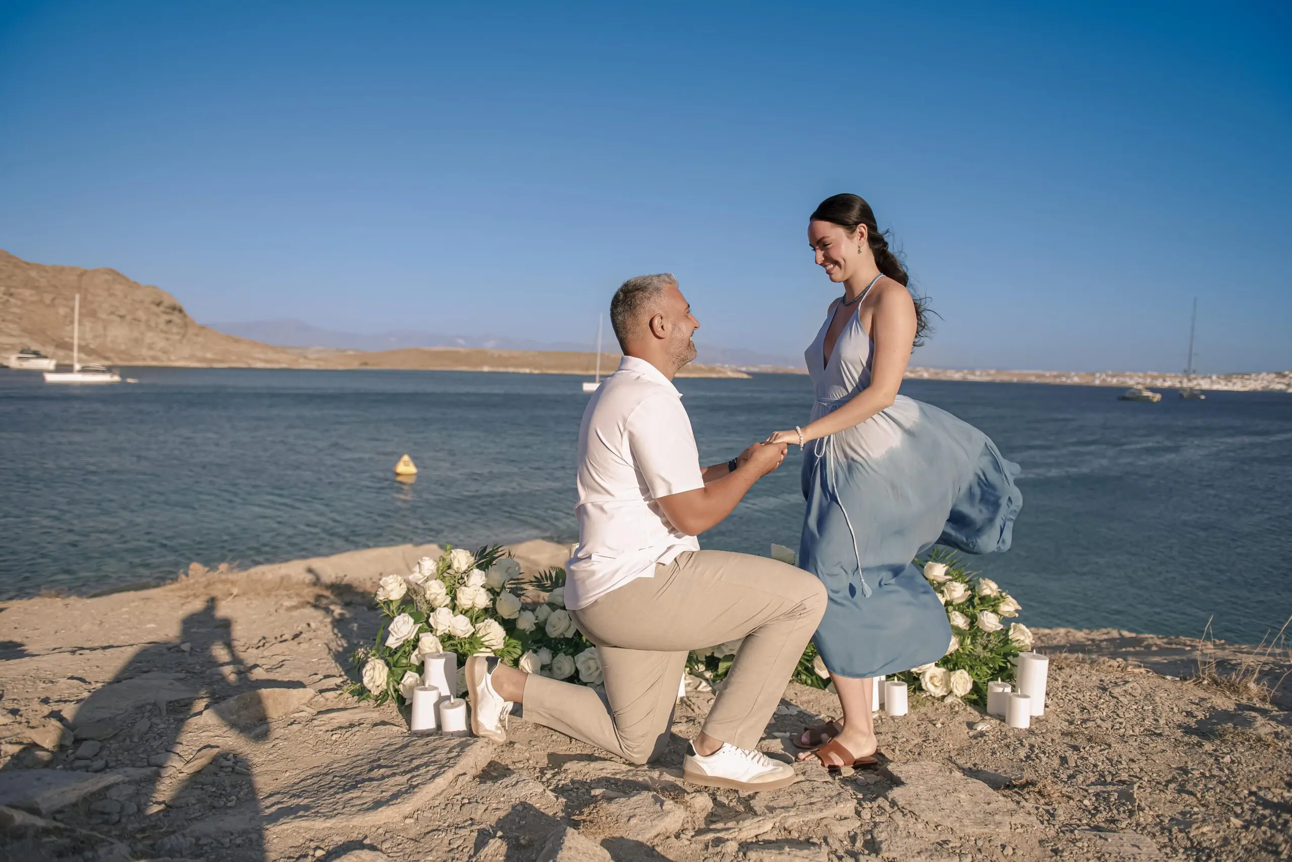 proposal-paros-beach-romantic-surprise